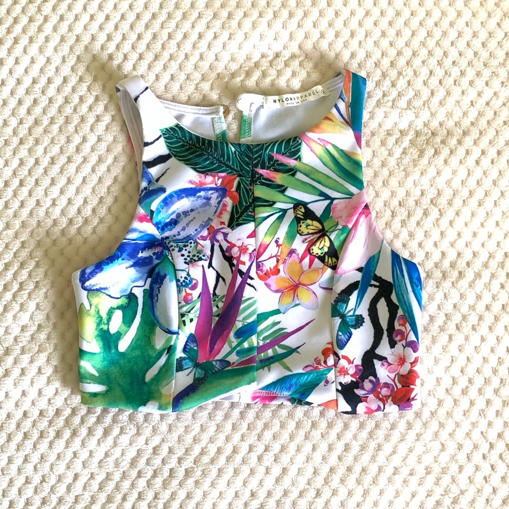Take Me To the Beach Crop Top